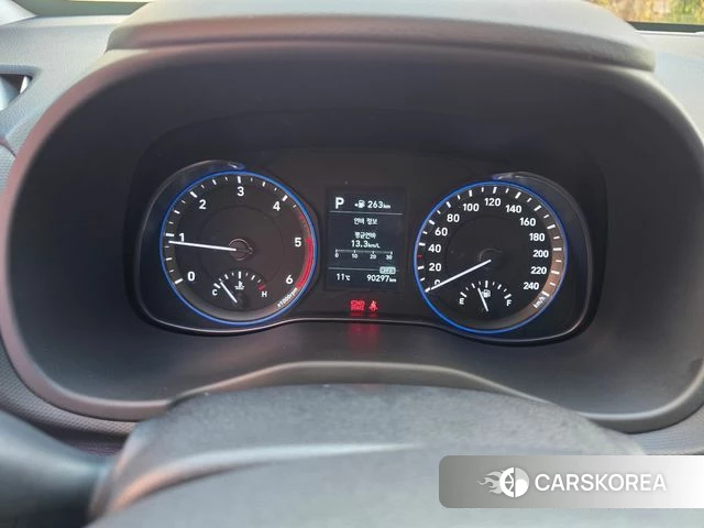 Hyundai Kona 2018 Белый из Кореи, фото 4