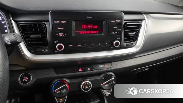 Kia Stonic 2020 Белый из Кореи, фото 4