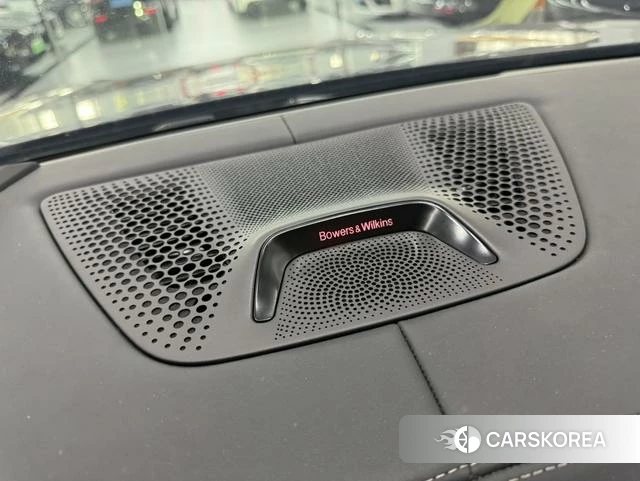 BMW X7 2023 Черный из Китая, фото 4