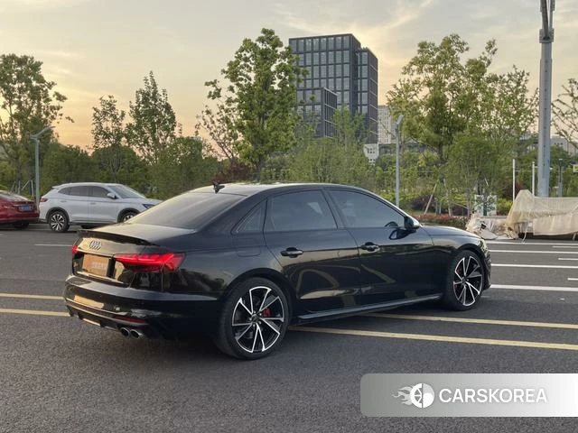 Audi S4 2023 Синий из Китая, фото 4