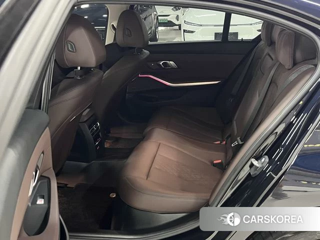 BMW i3 2023 Черный из Китая, фото 4