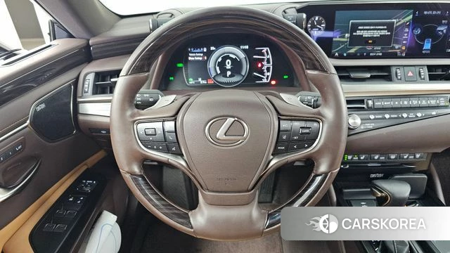 Lexus ES300h 7th generation 2021 Песочный из Кореи, фото 4
