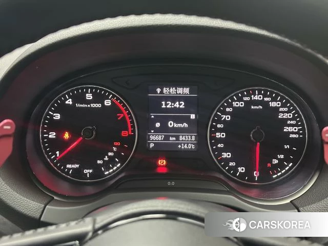 Audi A3 2018 Красный из Китая, фото 4