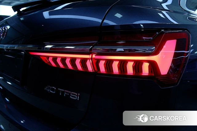 Audi A6 (import) 2020 Темно-серый из Китая, фото 4