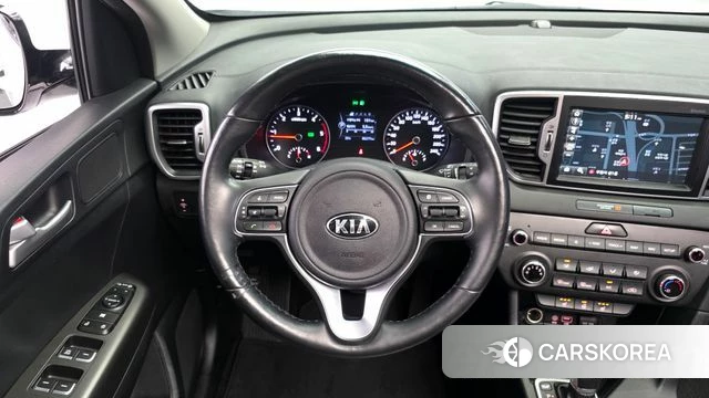 Kia Sportage 4th Generation 2018 Белый из Кореи, фото 4
