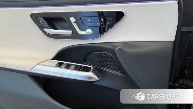 Mercedes-Benz E-Class W214 2024 Синий из Кореи, фото 4