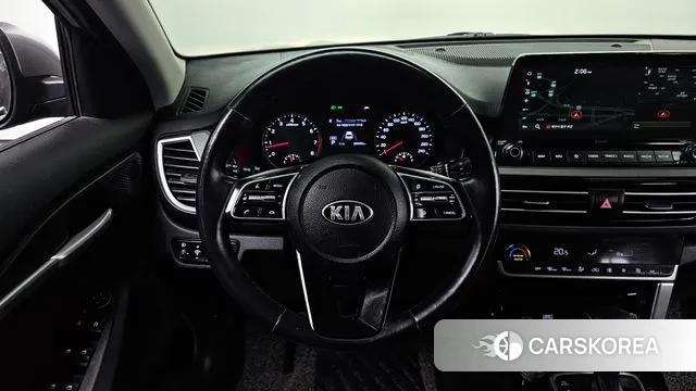 Kia Seltos 2020 Серебристо-серый из Кореи, фото 4