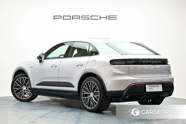 Porsche Macan EV 2025 Серебристо-серый из Китая, фото 4