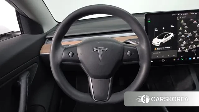 Tesla Model 3 2021 Белый из Кореи, фото 4