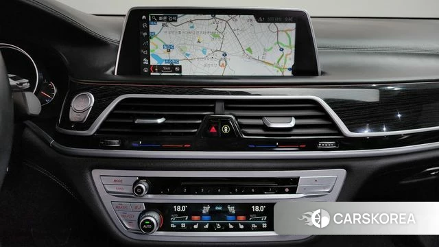 BMW 7 Series (G11) 2018 Черный из Кореи, фото 4