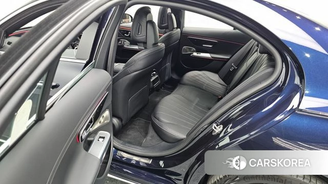 Mercedes-Benz E-Class W214 2024 Синий из Кореи, фото 4