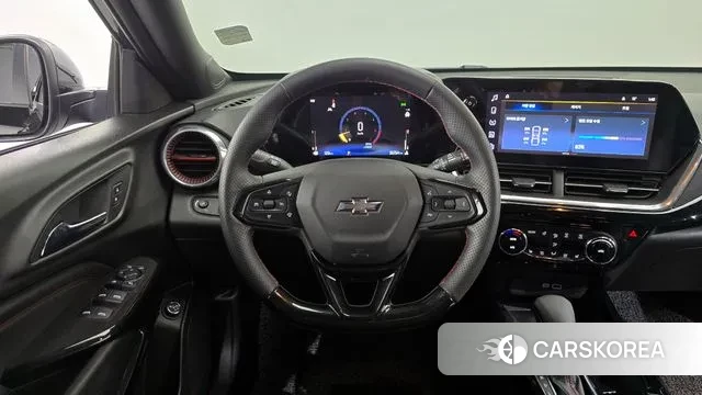 Chevrolet (GM Daewoo) Trax Crossover 2024 Черный из Кореи, фото 4