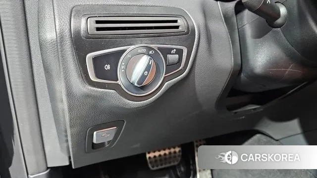 Mercedes-Benz GLC-Class X253 2022 Черный из Кореи, фото 4