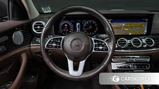 Mercedes-Benz E-Class W213 2019 Серый из Кореи, фото 4