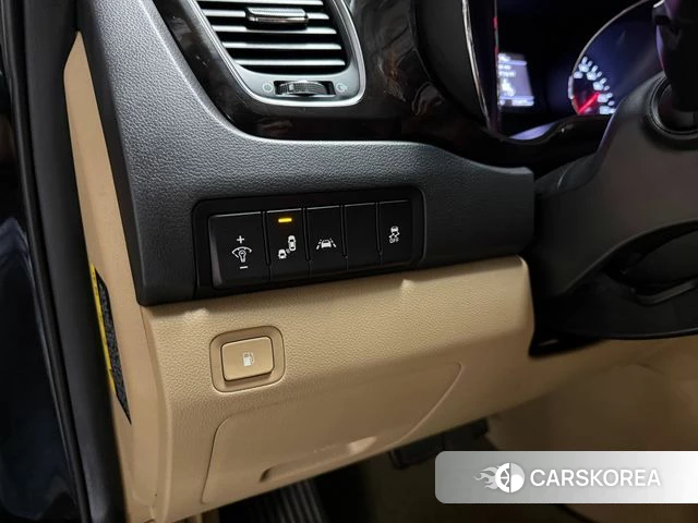 Kia The New Carnival 2018 Черный из Кореи, фото 4