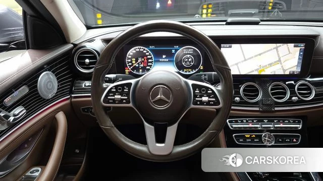Mercedes-Benz E-Class W213 2020 Серый из Кореи, фото 4