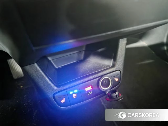Kia The New Kia Ray EV 2024 Белый из Кореи, фото 4