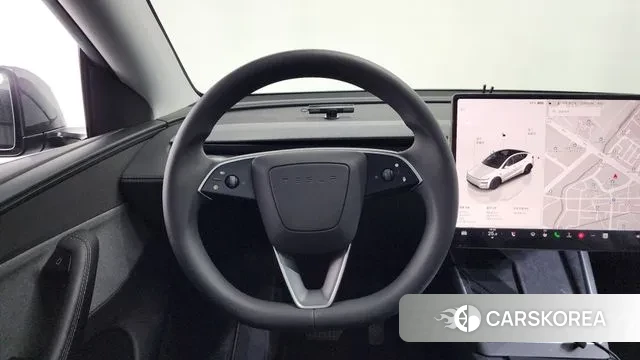 Tesla Model Y 2025 Серый из Кореи, фото 4