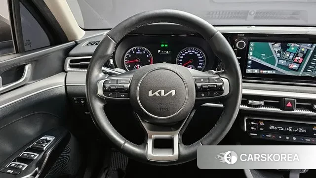 Kia K5 3rd generation 2022 Черный из Кореи, фото 4
