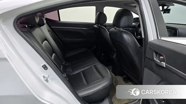 Hyundai Avante AD 2018 Белый из Кореи, фото 4