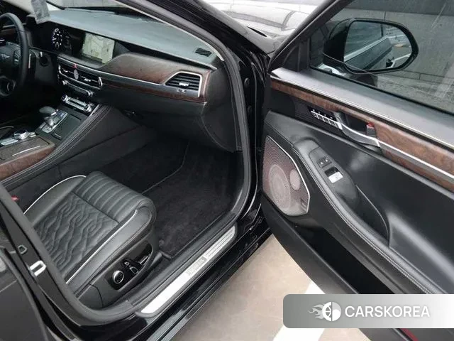 Genesis G90 2021 Черный из Кореи, фото 4
