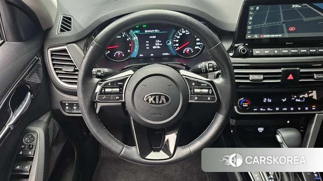Kia Seltos 2019 Белый из Кореи, фото 4