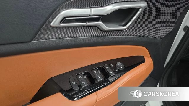 Kia Sportage 5th Generation 2022 Белый из Кореи, фото 4