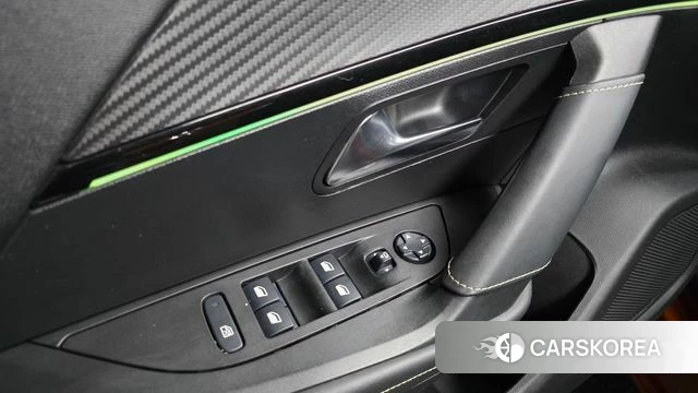 Peugeot 2008 Second generation 2020 Оранжевый из Кореи, фото 4