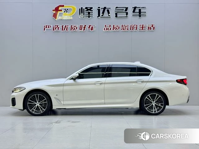 BMW 5 series 2021 Белый из Китая, фото 4