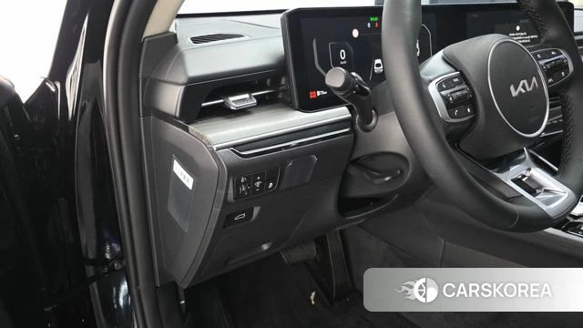 Kia The New K5 3rd generation 2025 Черный из Кореи, фото 4