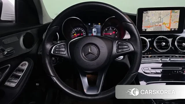 Mercedes-Benz C-Class W205 2018 Белый из Кореи, фото 4