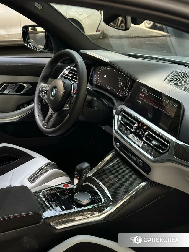 BMW M3 2025 Серебристо-серый из Китая, фото 4