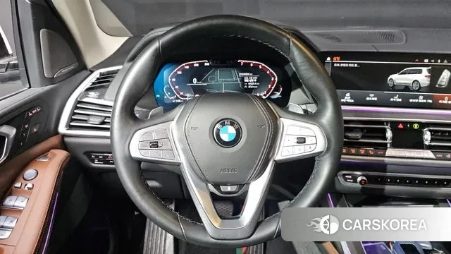 BMW X7 (G07) 2022 Белый из Кореи, фото 4