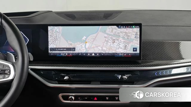 BMW X7 (G07) 2025 Черный из Кореи, фото 4