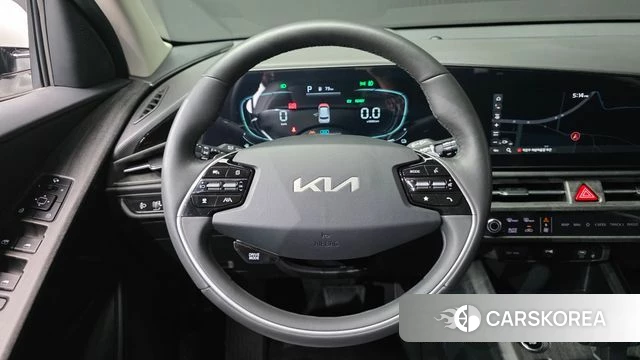 Kia Di Ol Nu Niro 2022 Белый из Кореи, фото 4