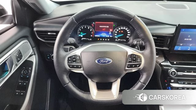 Ford Explorer 6th Generation 2021 Белый из Кореи, фото 4