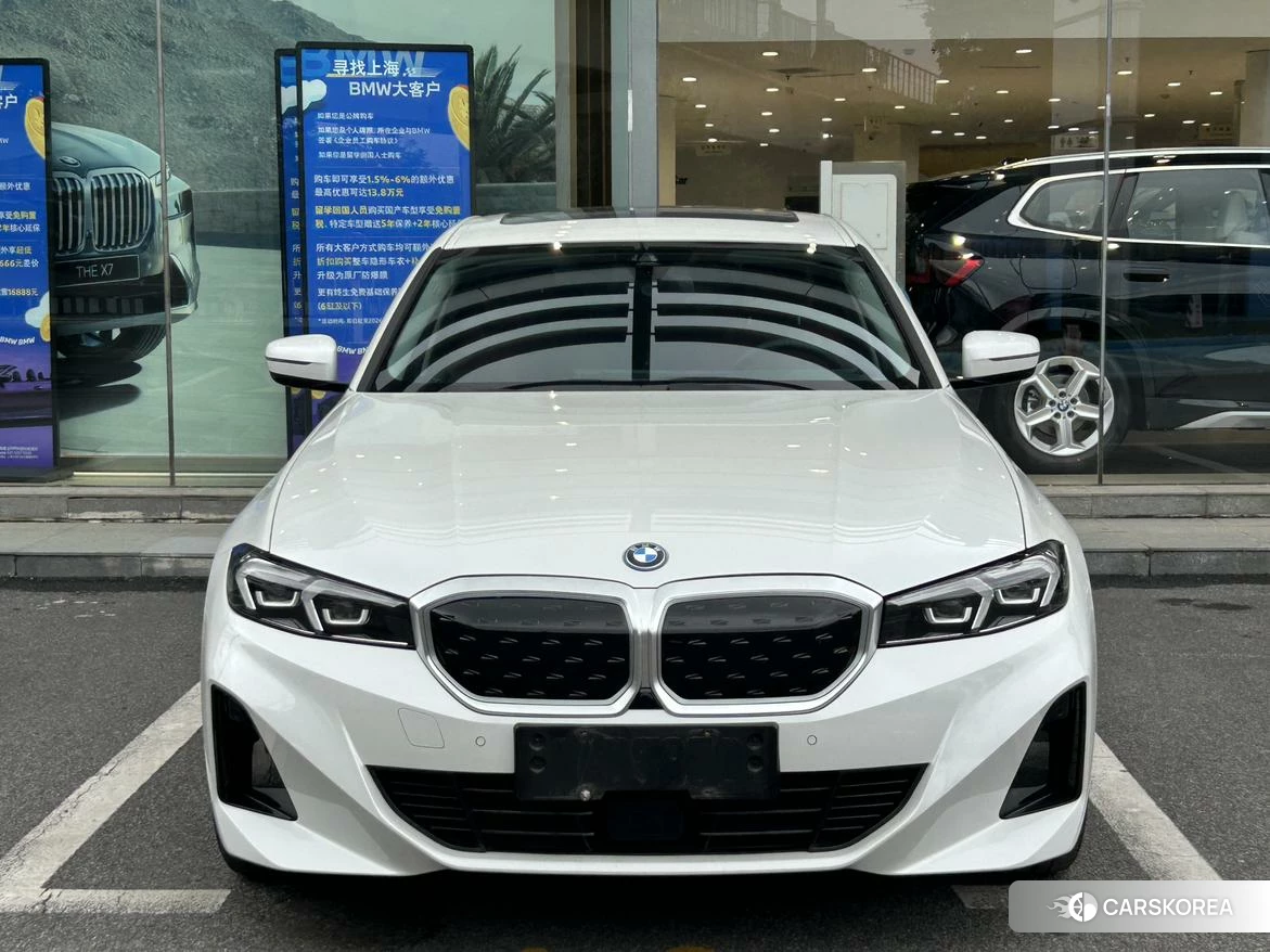 BMW i3 2024 Белый из Китая, фото 4