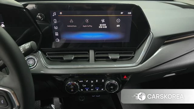 Chevrolet (GM Daewoo) Trax Crossover 2023 Белый из Кореи, фото 4