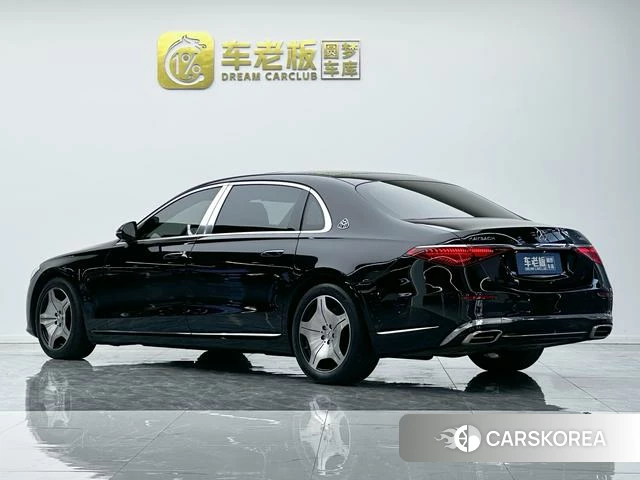 Mercedes-Benz Maybach S-class 2023 Черный из Китая, фото 4