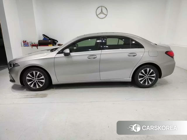 Mercedes-Benz Class A 2019 Серебристо-серый из Китая, фото 4