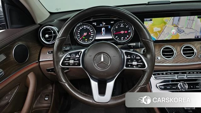 Mercedes-Benz E-Class W213 2019 Серый из Кореи, фото 4