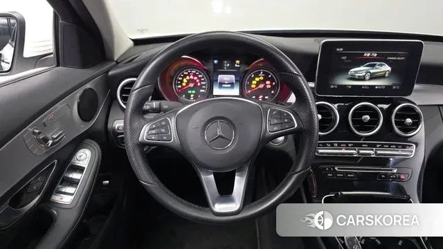 Mercedes-Benz C-Class W205 2018 Белый из Кореи, фото 4