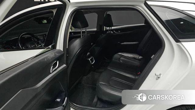 Kia K5 3rd generation 2022 Белый из Кореи, фото 4