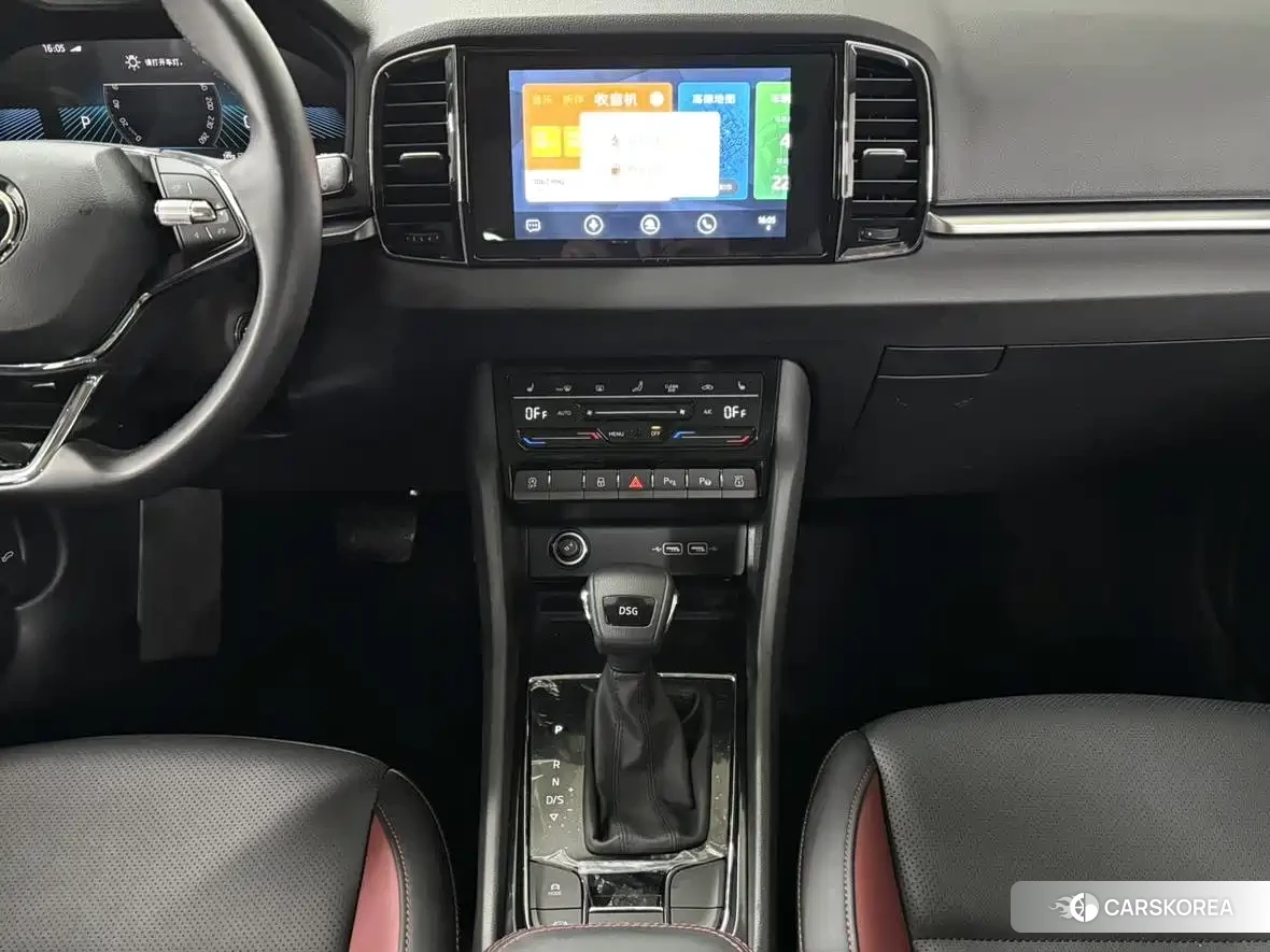 Skoda Karoq 2022 Белый из Китая, фото 4