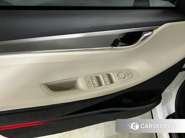 Hyundai The New Grandeur IG Hybrid 2021 Белый из Кореи, фото 4