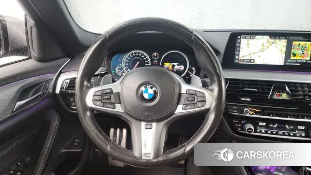 BMW 5 Series (G30) 2018 Серый из Кореи, фото 4
