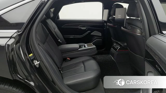 Audi A8 (D5) 2021 Черный из Кореи, фото 4