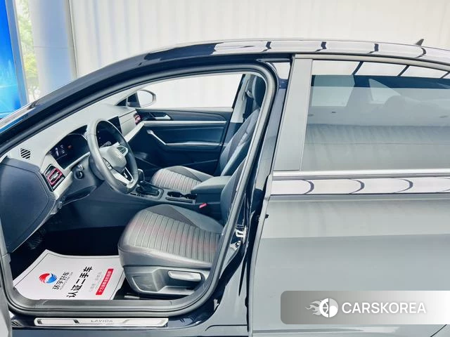 Volkswagen Lavida 2023 Черный из Китая, фото 4