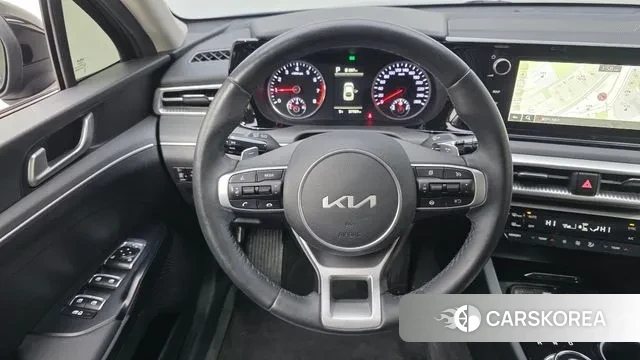 Kia K5 3rd generation 2022 Черный из Кореи, фото 4