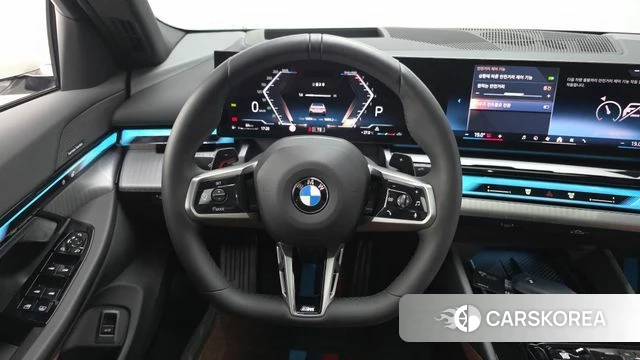 BMW 5 Series (G60) 2026 Белый из Кореи, фото 4